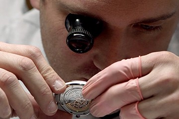 西安欧米茄手表白金表带维修